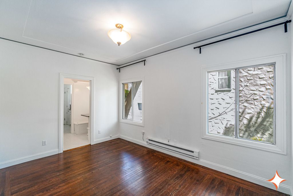 1415 Grand Street