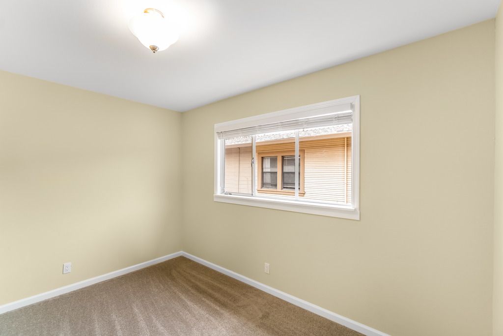 2613 Central Ave #C
