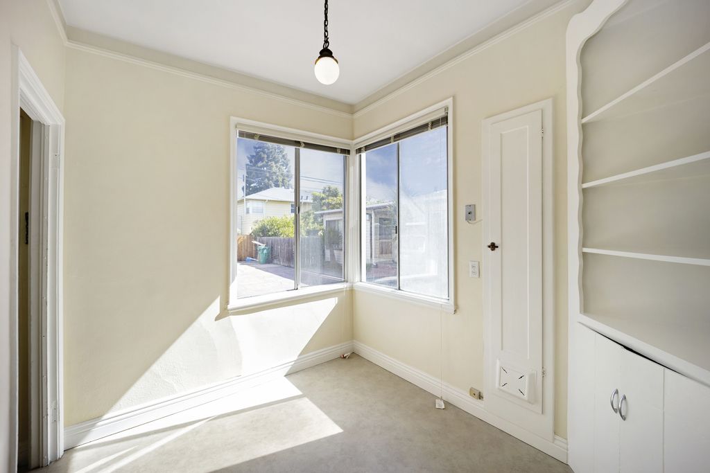 221 Pacific Ave #2 