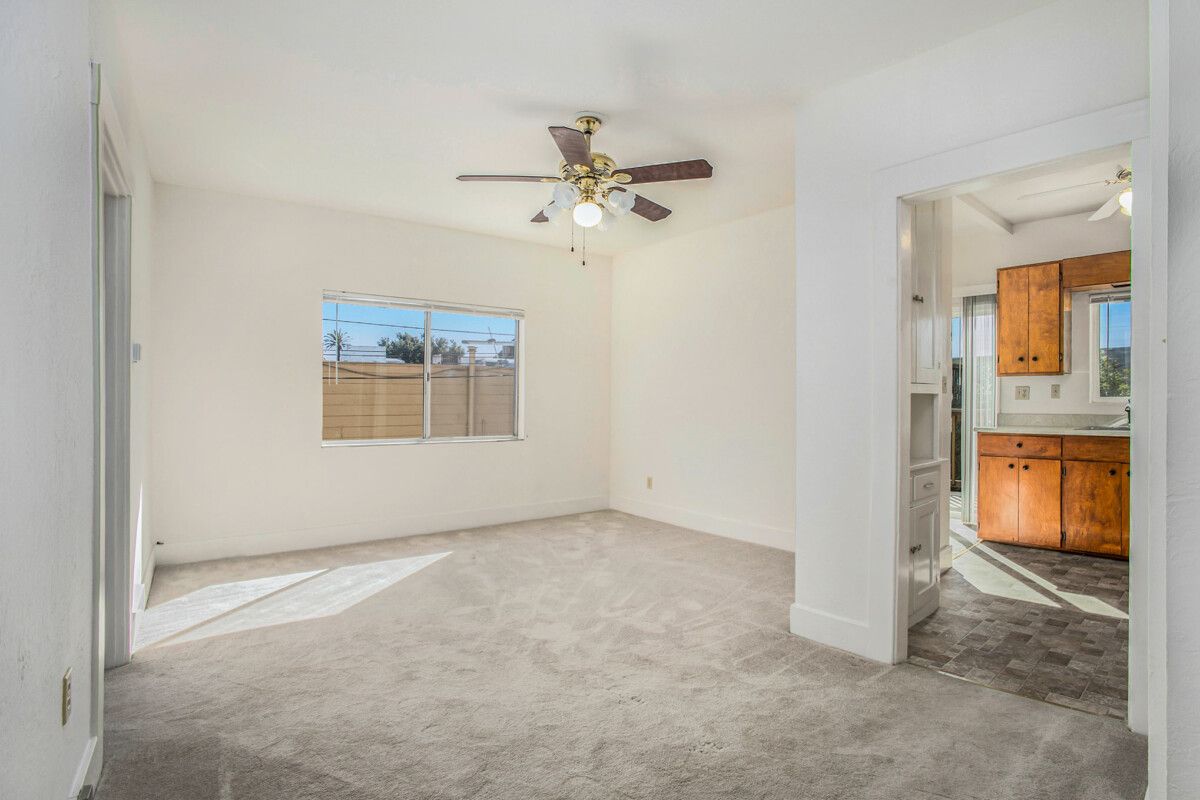 2316 San Antonio Ave - Upper