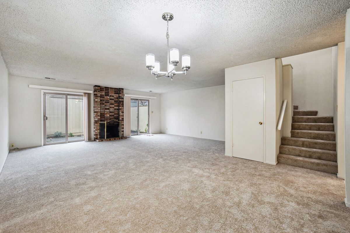 3309 Willis Lane 