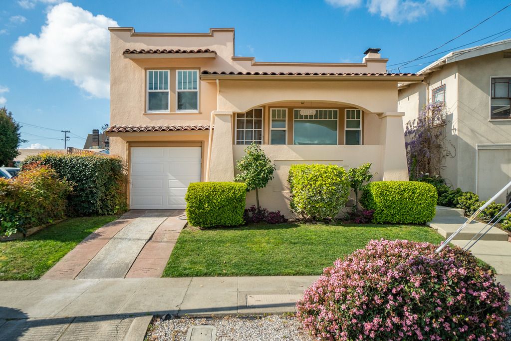 3108 Santa Clara Ave