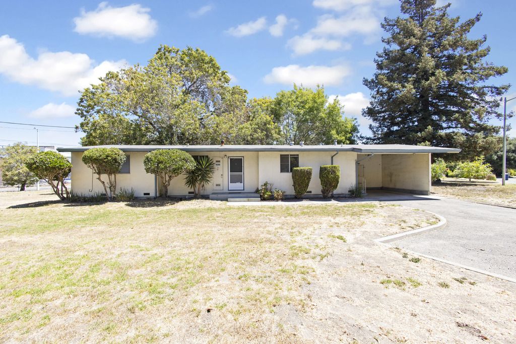 2830 Barbers Point Rd