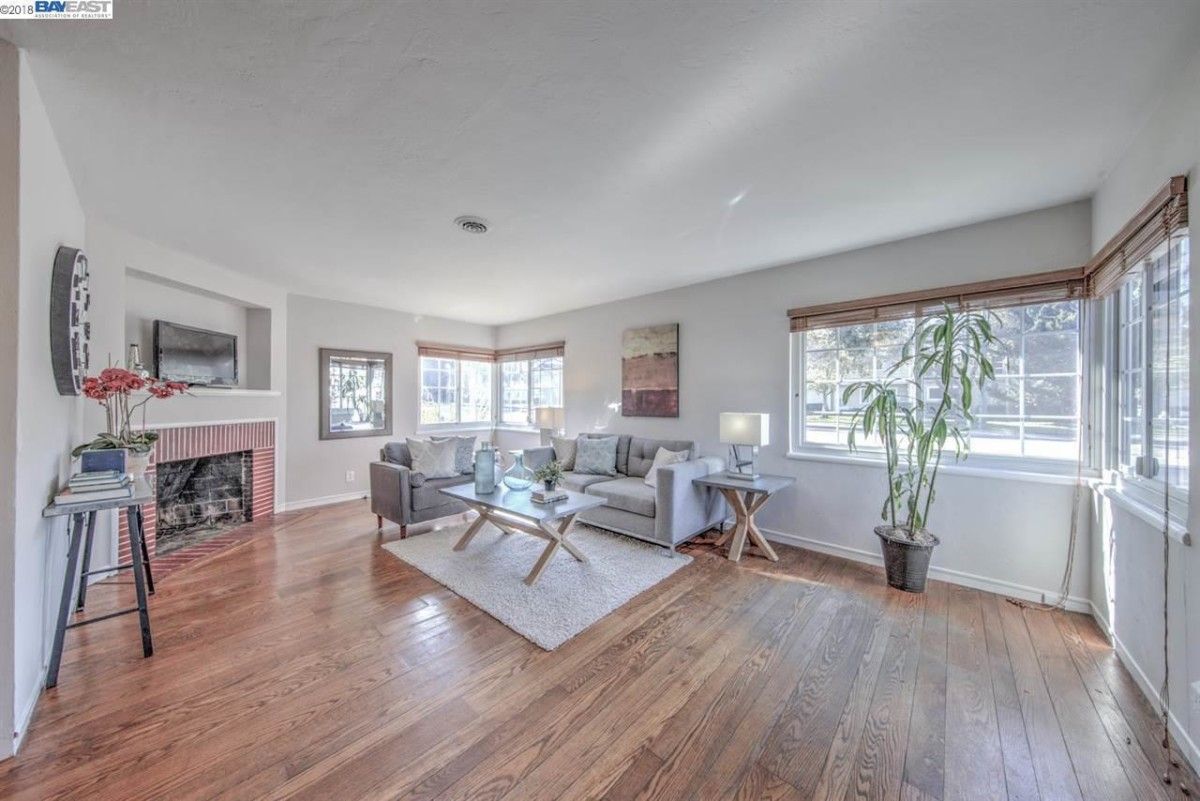 3201 Otis Drive