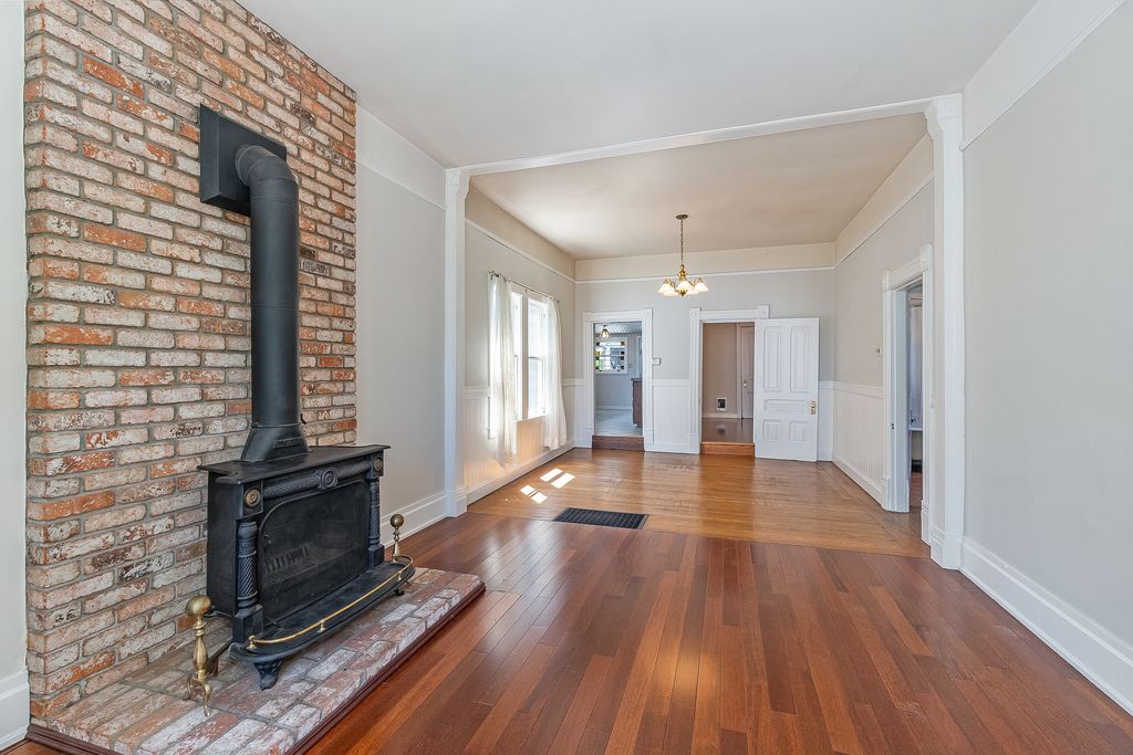 338 Lincoln Ave 