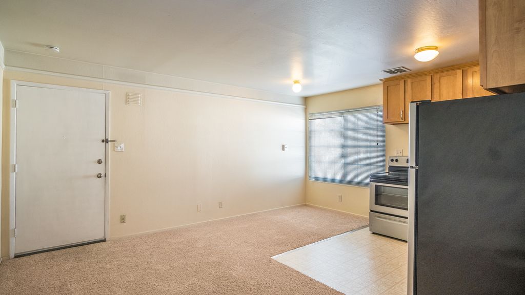 2045 Santa Clara Avenue #H