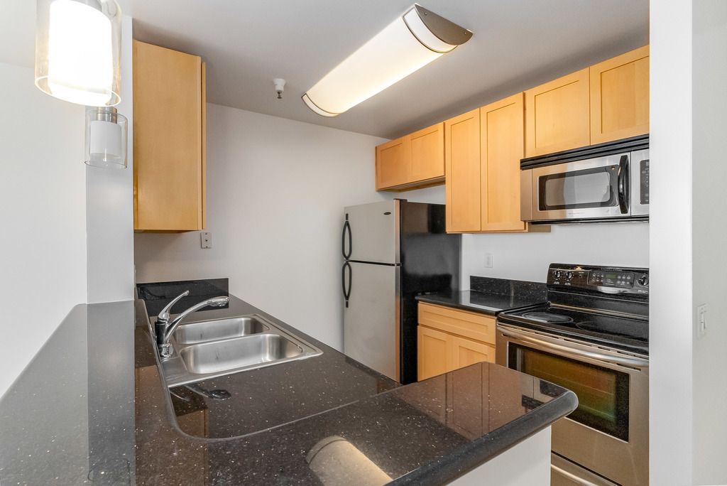 6400 Christie Ave #504