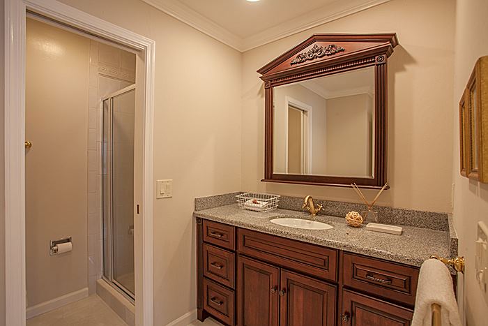 960 Shorepoint Court #204