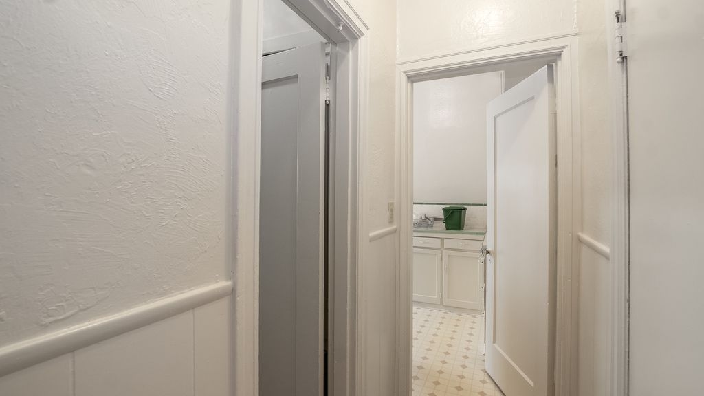 615 Central Ave #205