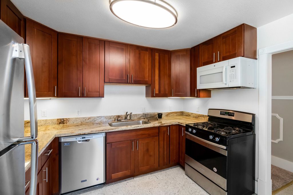 935 Central Ave #A