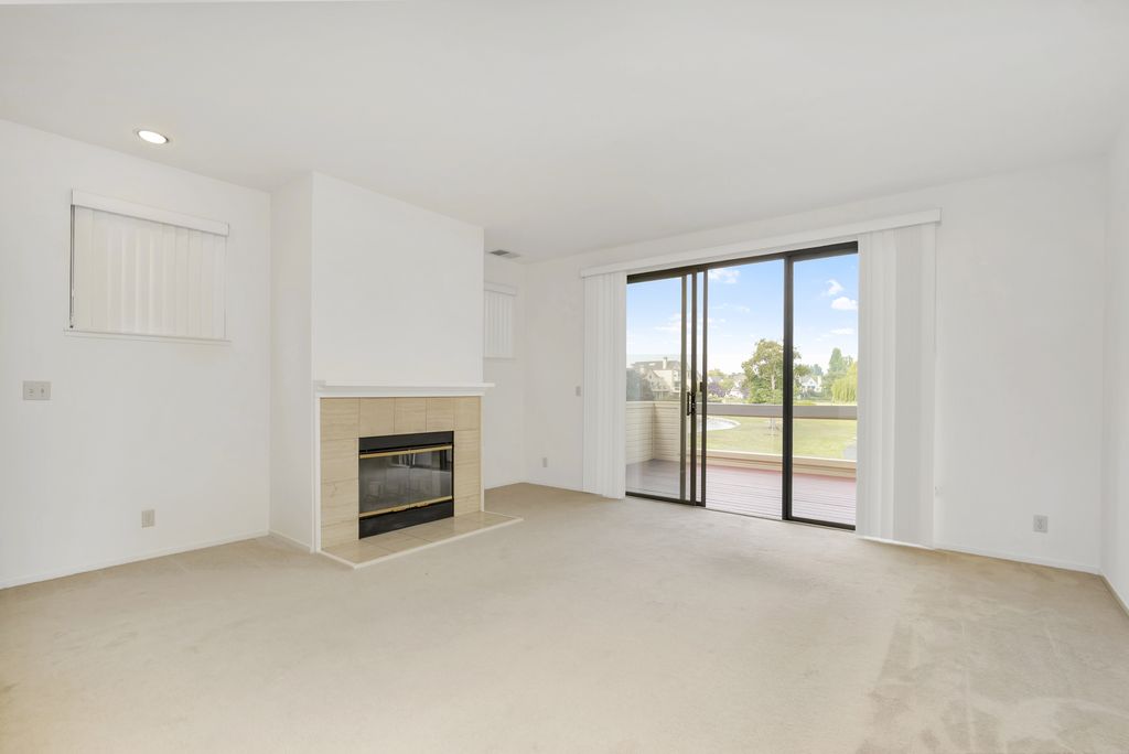 17 Kingsburg Court