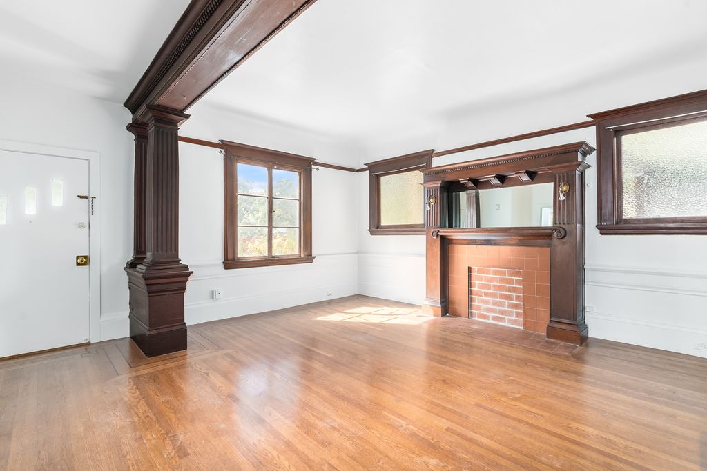 1631 Santa Clara Ave 