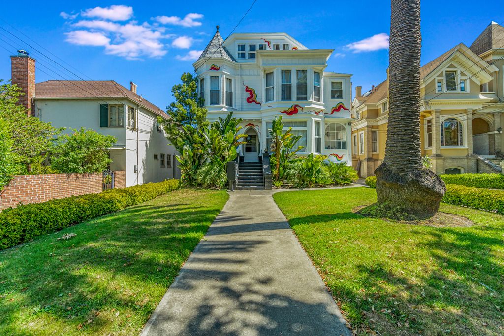 2029 Central Ave #3