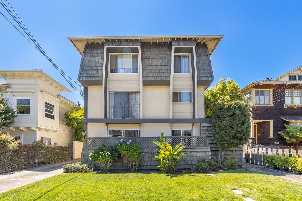 2150 Santa Clara Ave #E