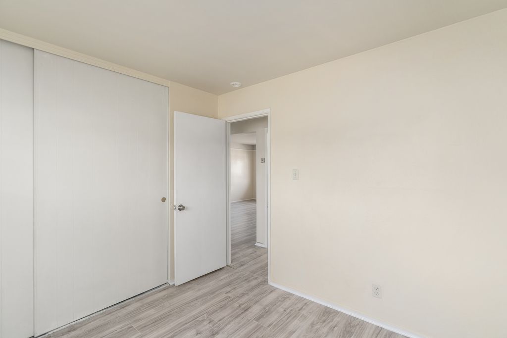 2045 Santa Clara #F
