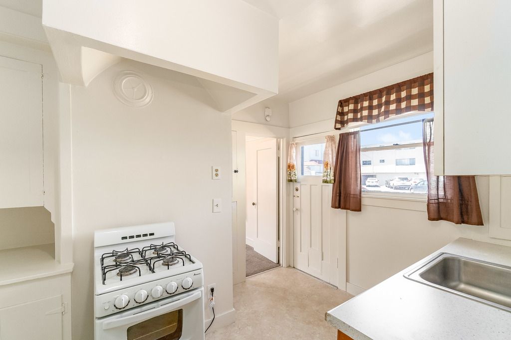2249 Central Ave #A
