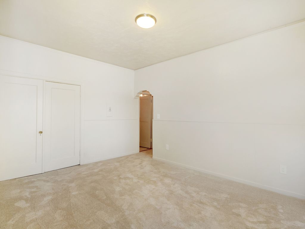 615 Central Ave #301