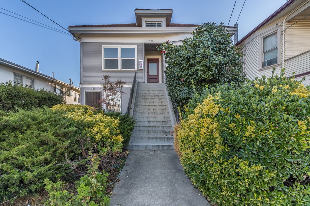 446 Pacific Ave  #C