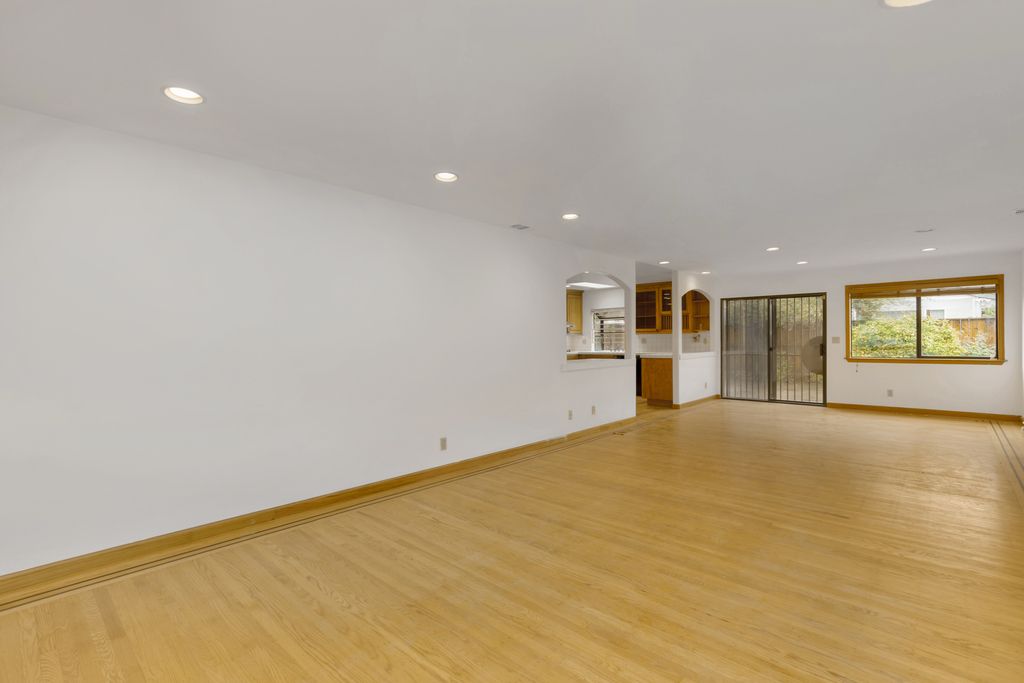 3462 Figueroa Drive 