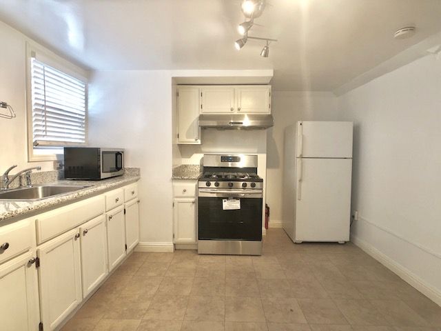 2310 Buena Vista Avenue Unit B