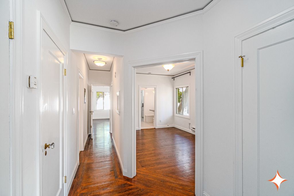 1415 Grand Street