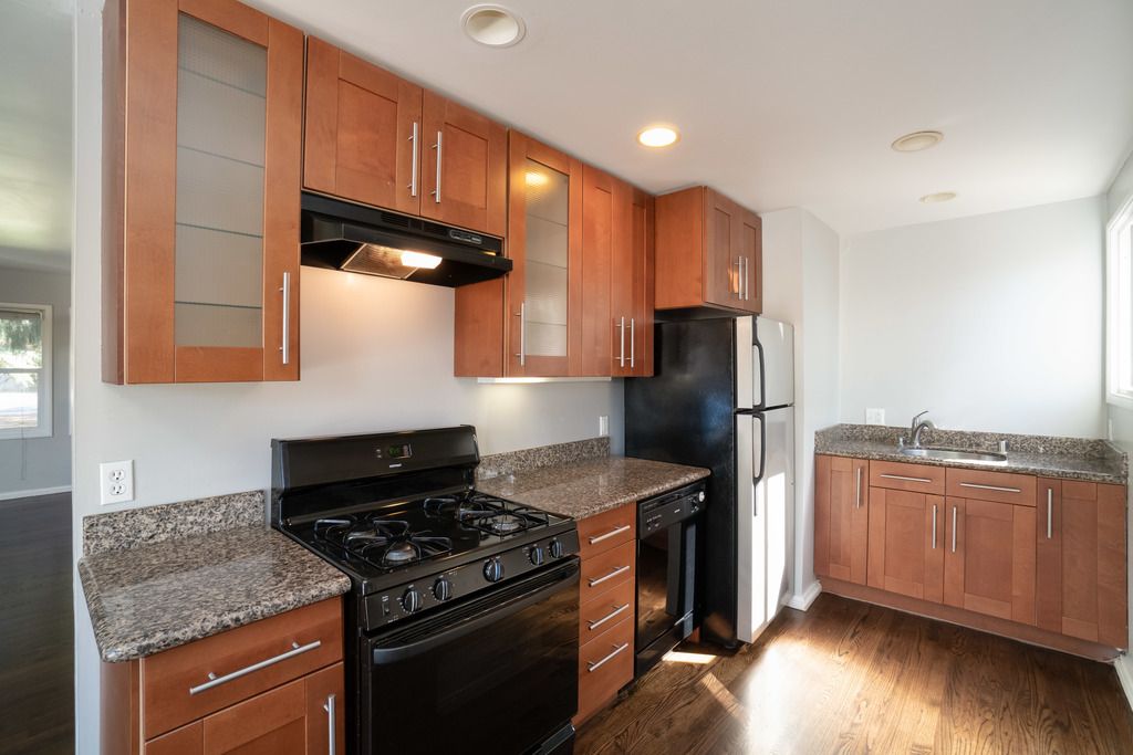 2529 Eagle Ave #B