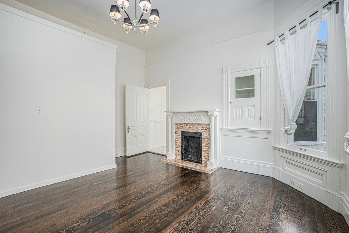 1535 Benton Street #1