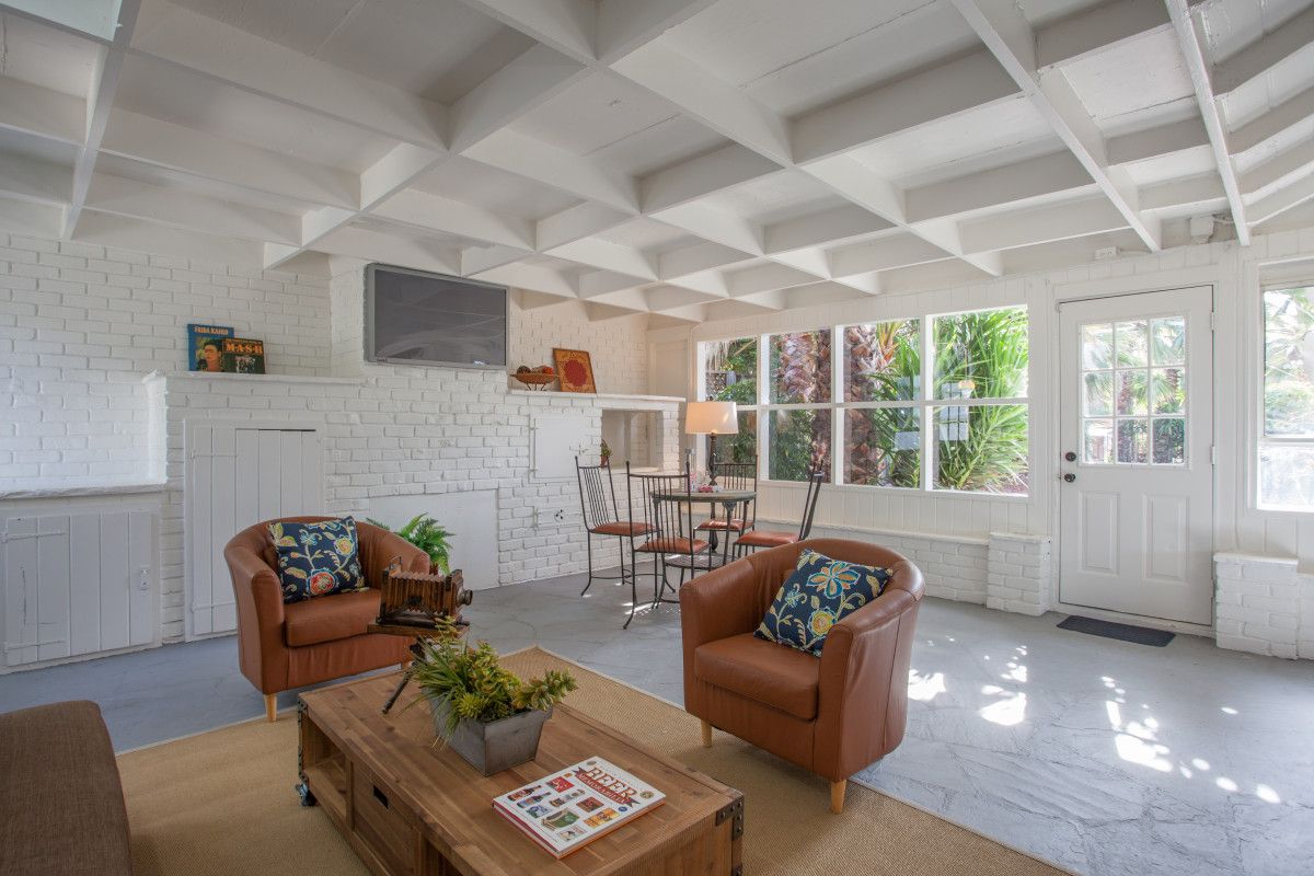 21092 Ocean View Drive