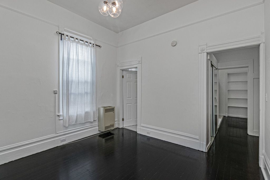 2108 San Antonio Avenue #3