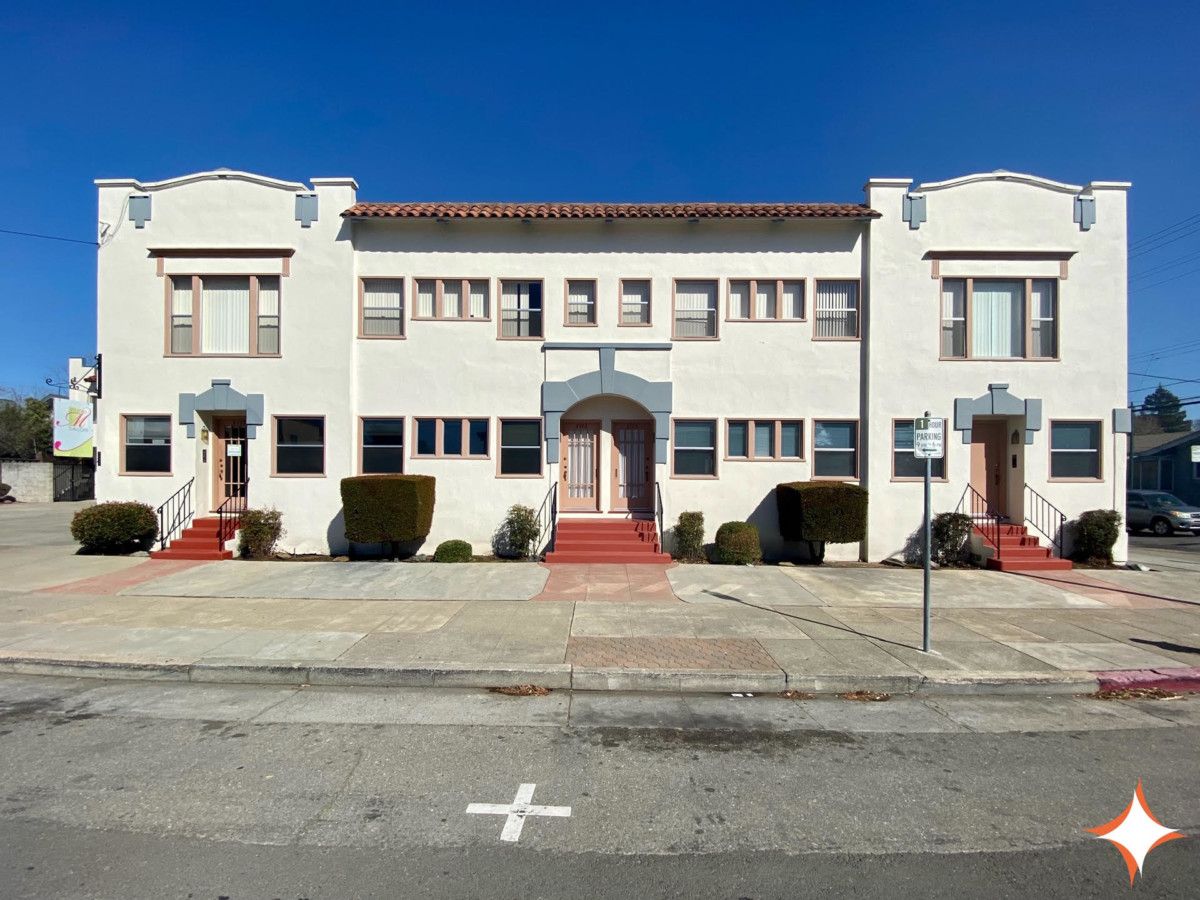 3117 Santa Clara 
