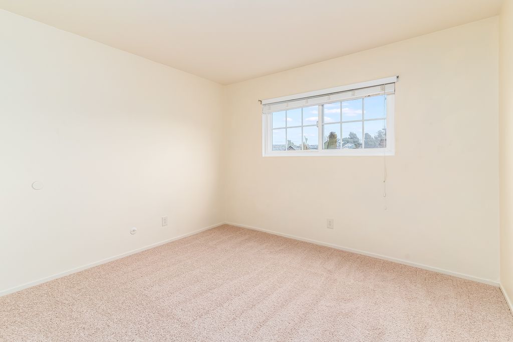 2045 Santa Clara #E