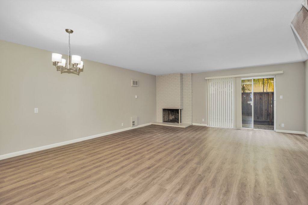 1115 Regent Street #B