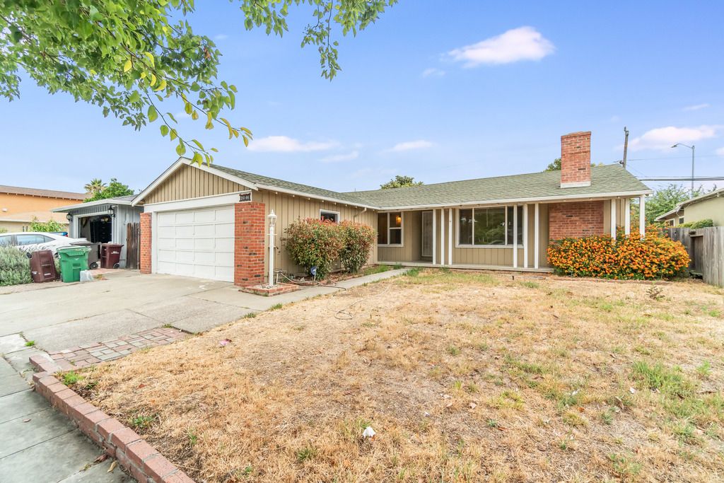 26144 Peterman Blvd