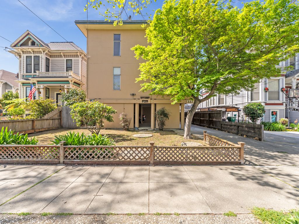 1732 Central Ave #D 