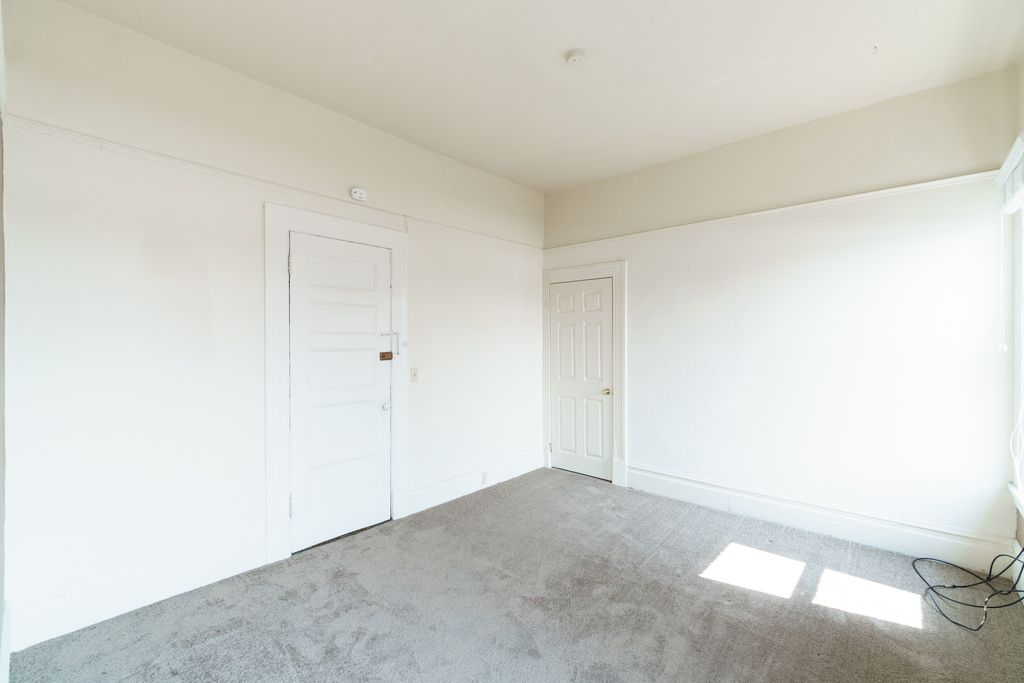 2316 Buena Vista Ave #4