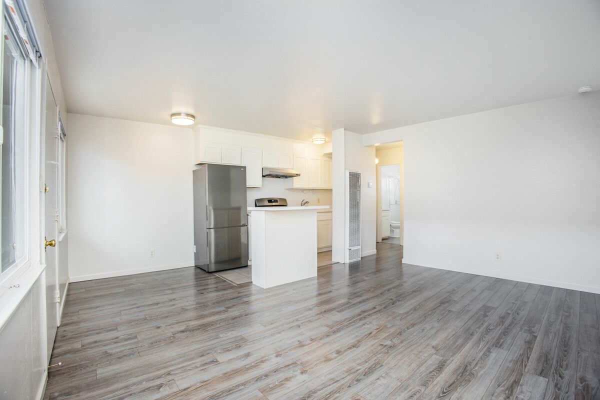 1804 Santa Clara Ave #C 