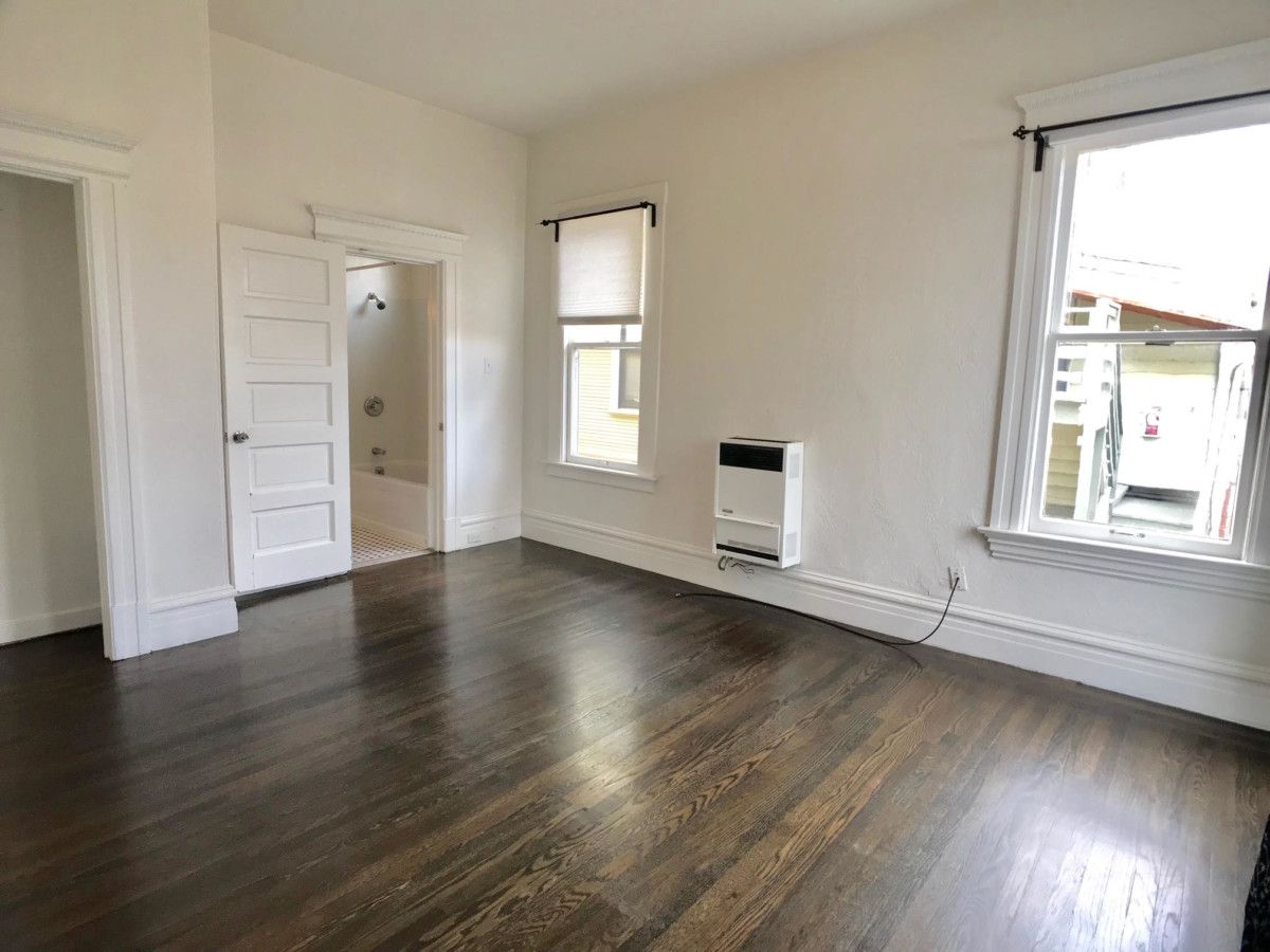 1525 Broadway #2