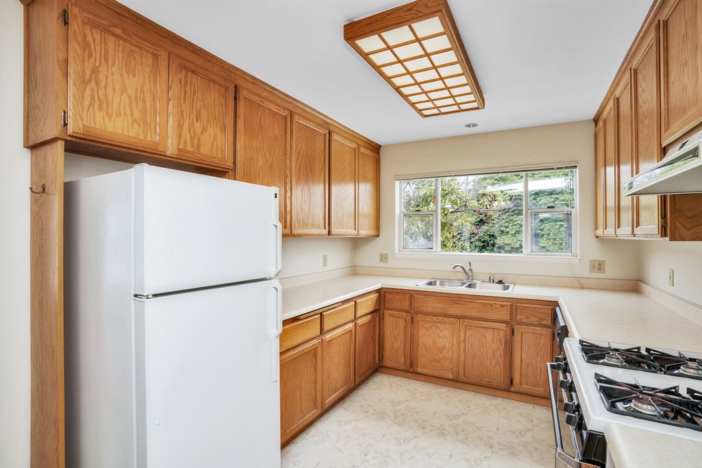 1412 9th Street #B