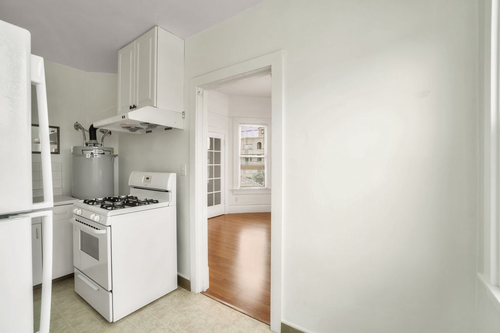 735 Lincoln Ave #B 