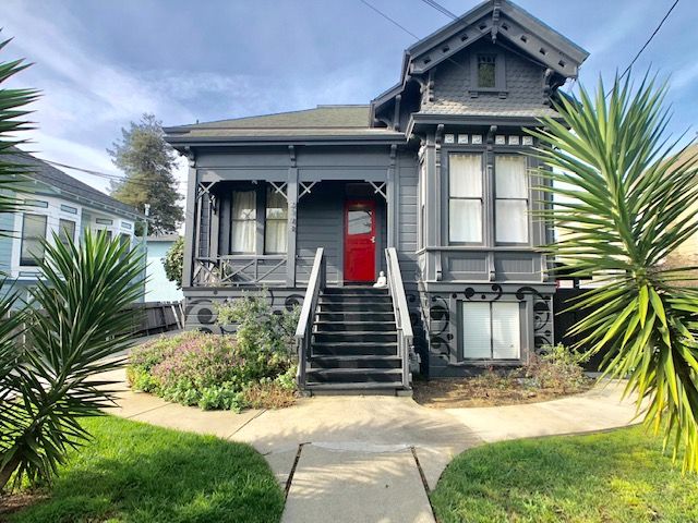 2108 San Antonio Avenue #3