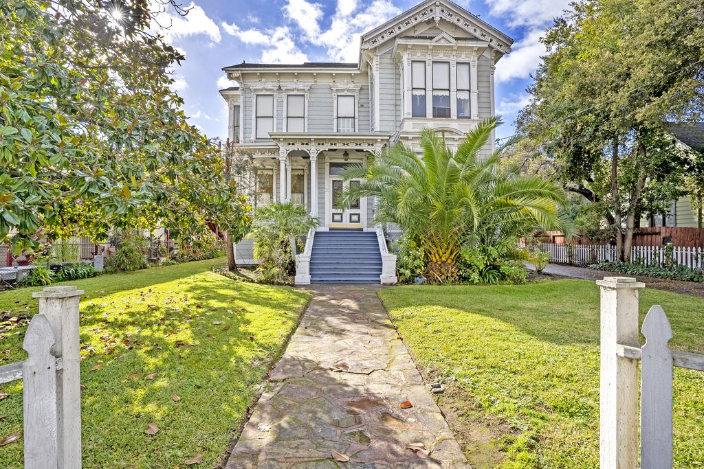 2044 Alameda Avenue #1