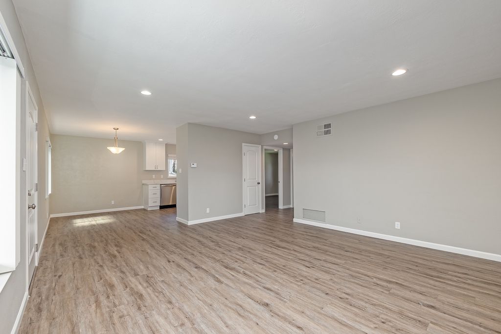 1518 Pearl Street #G