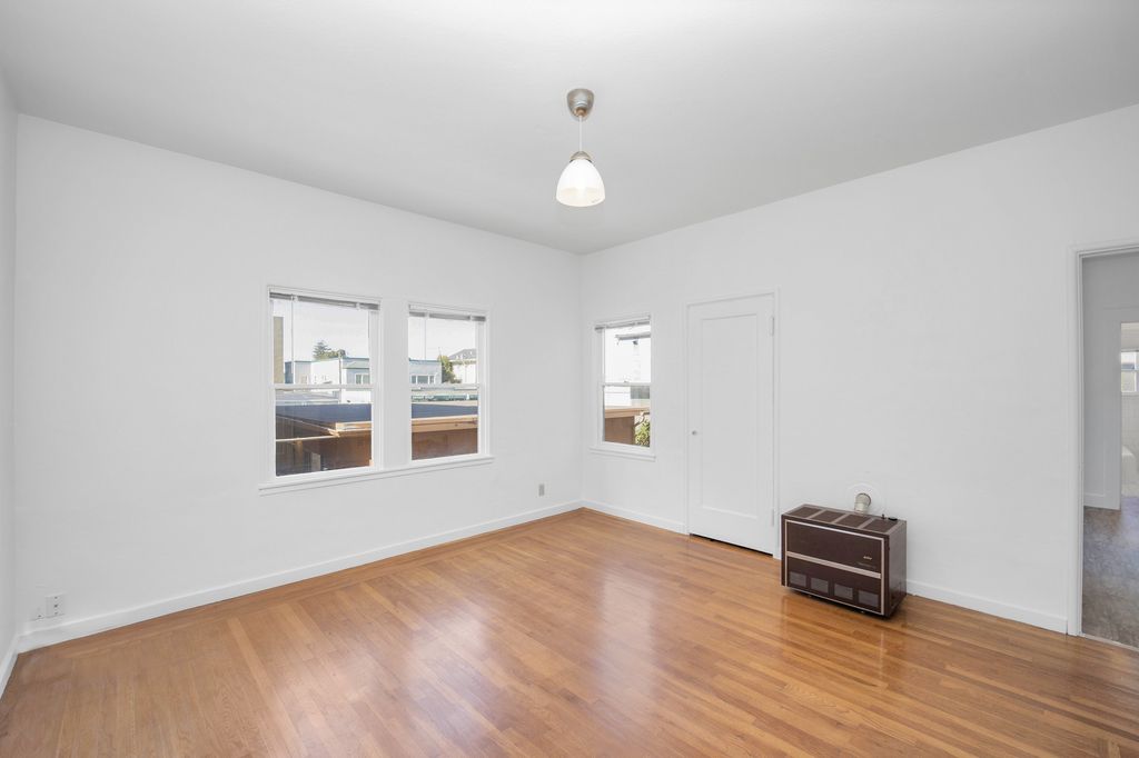 1535 Everett Street #2 