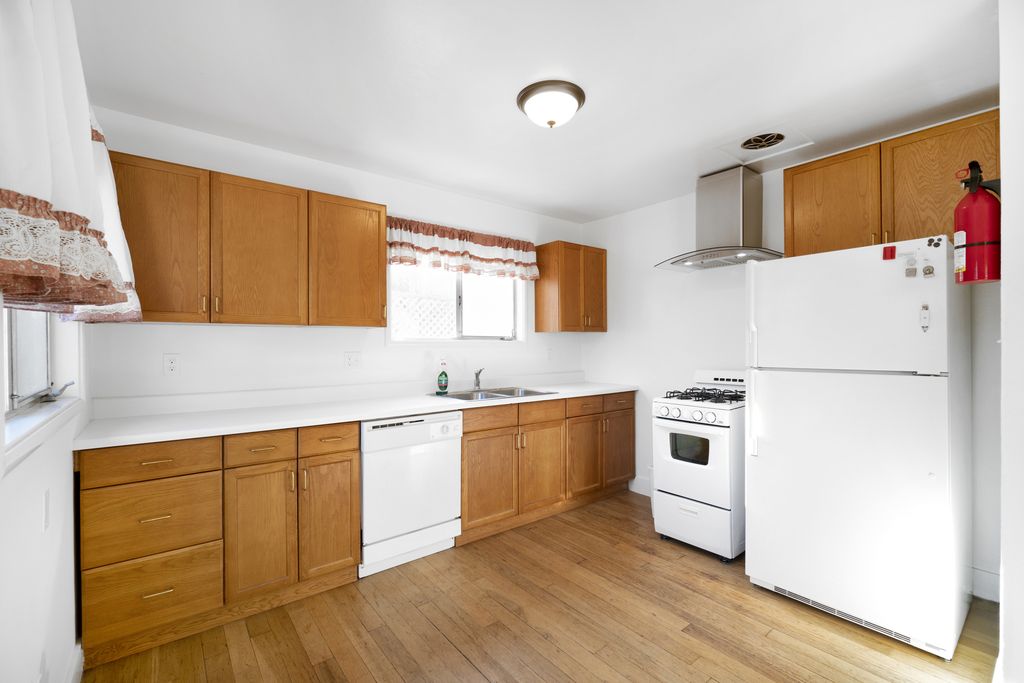 1340 Versailles Ave #B