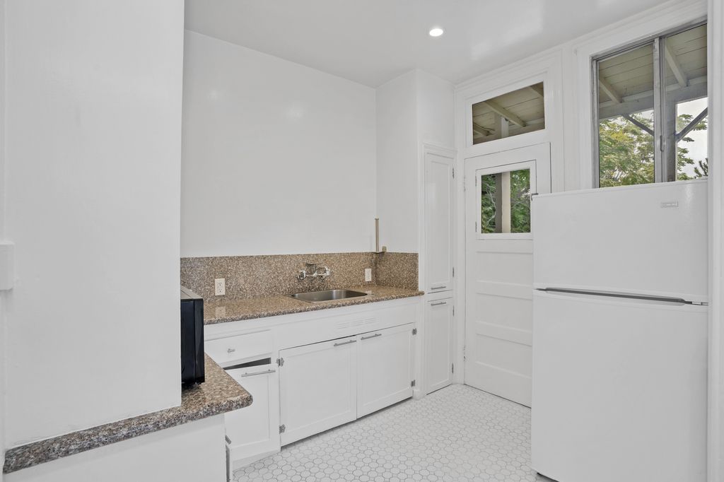 1633 Central Avenue #4
