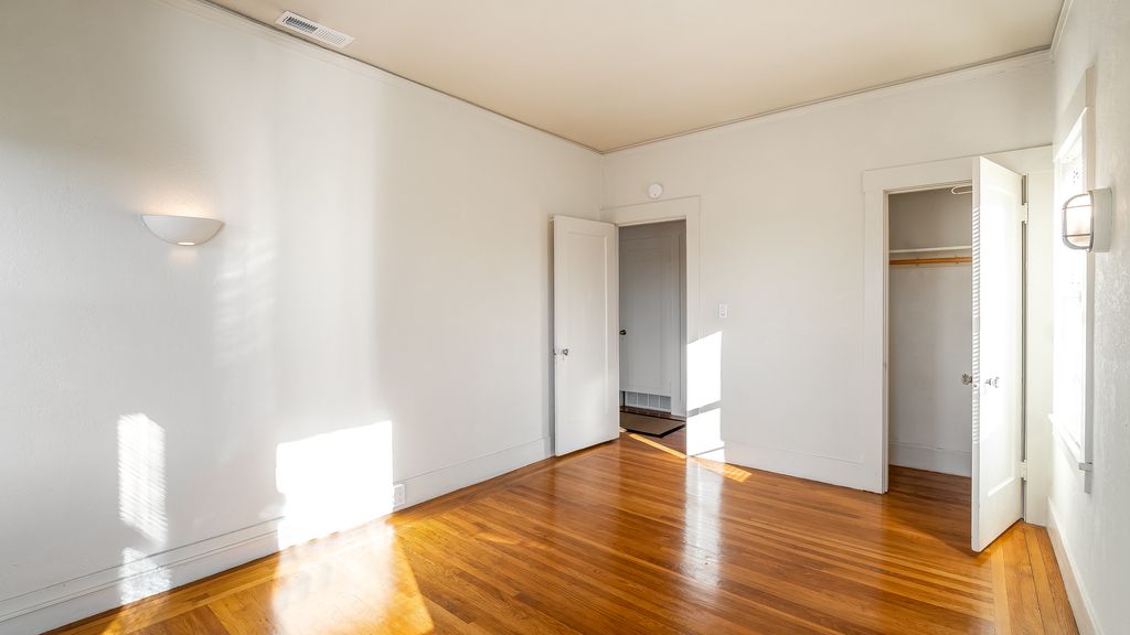 2156 Clinton Avenue #3