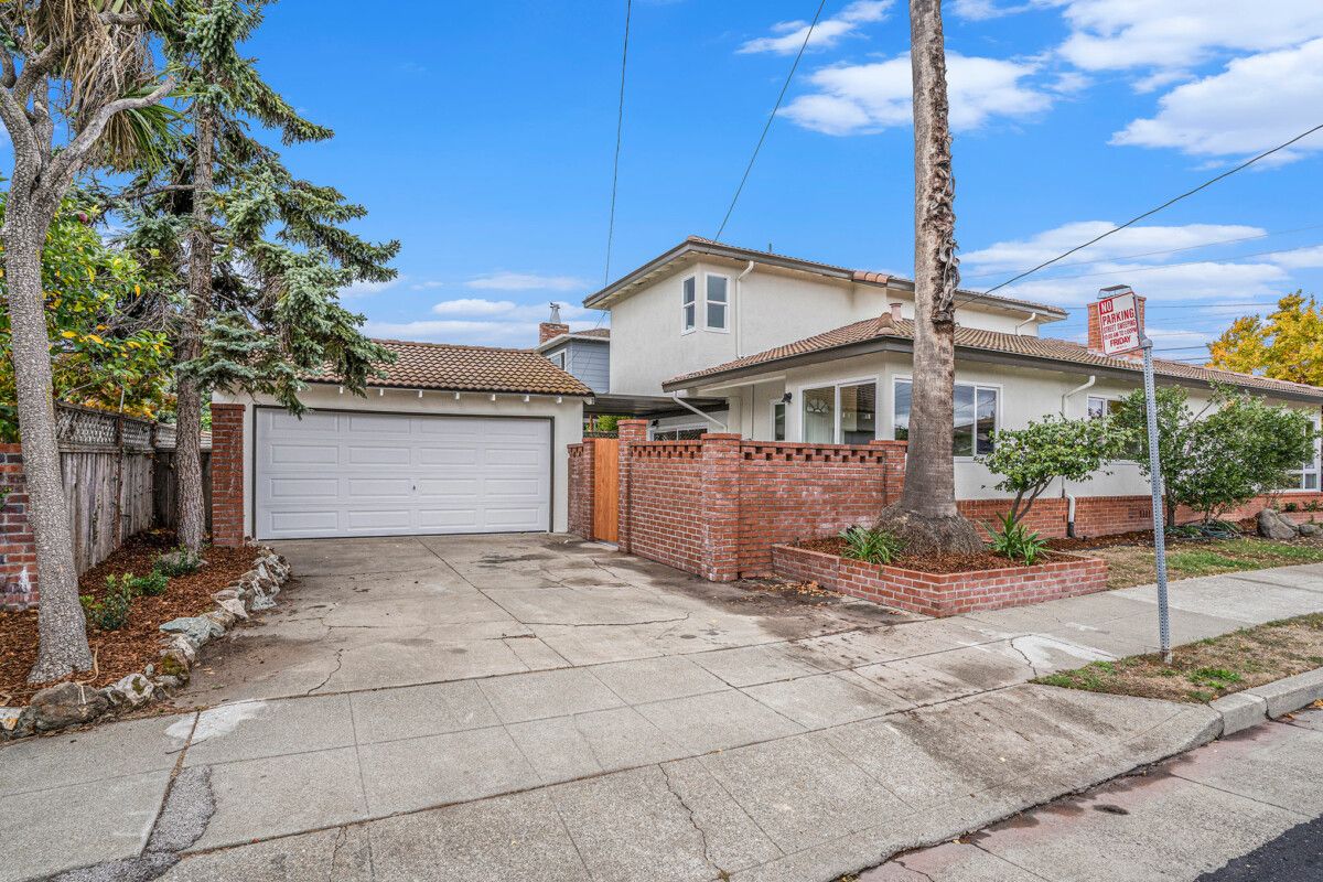1380 Hansen Ave 