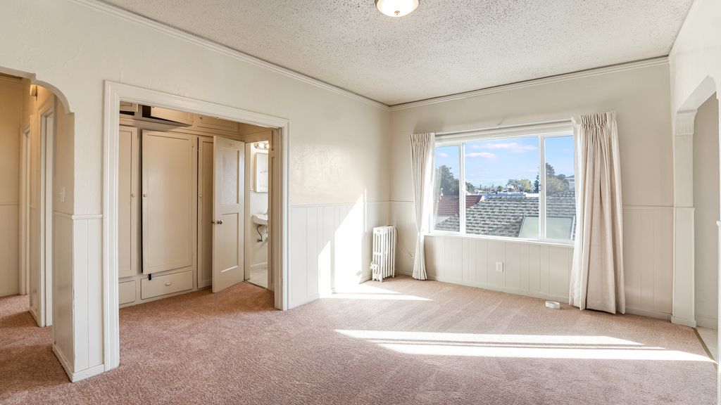 621 Central Ave #211