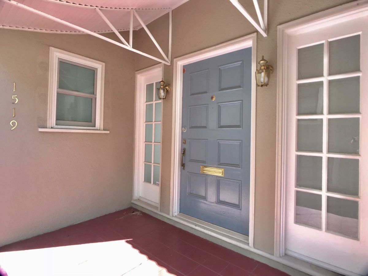 1519 High Street