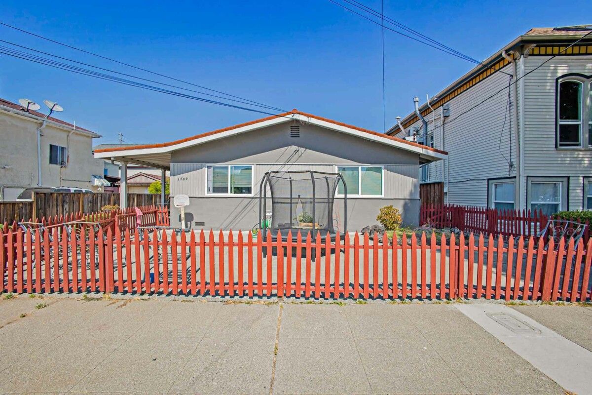 1709 Pacific Ave #B